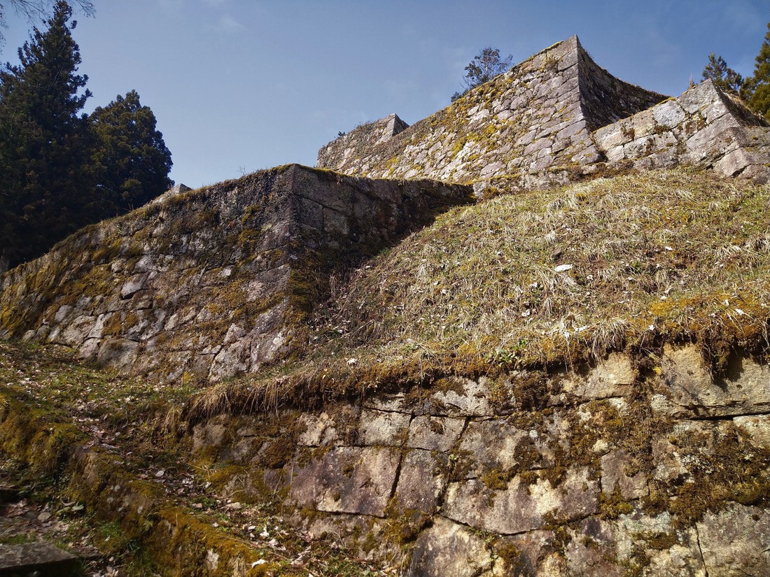 東洋のマチュピチュといわれる岩村城